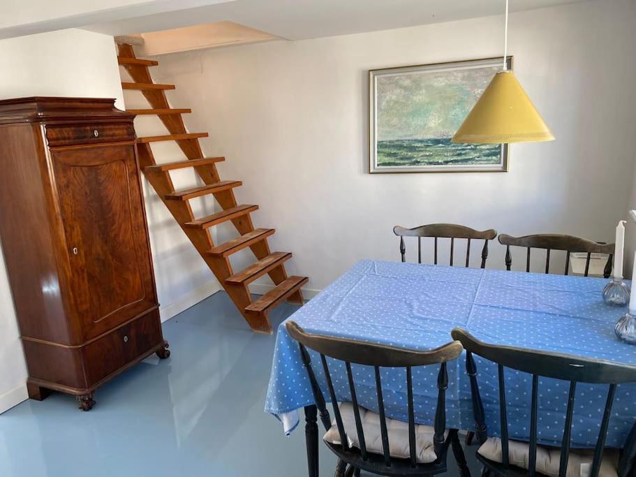 Skont Fiskerhus. Taet Pa By, Havn Og Havet Villa Marstal Exterior photo
